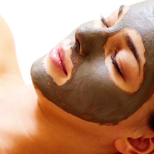 GLO Therapeutic  Facial & Chemical Peel (Medical Facial)